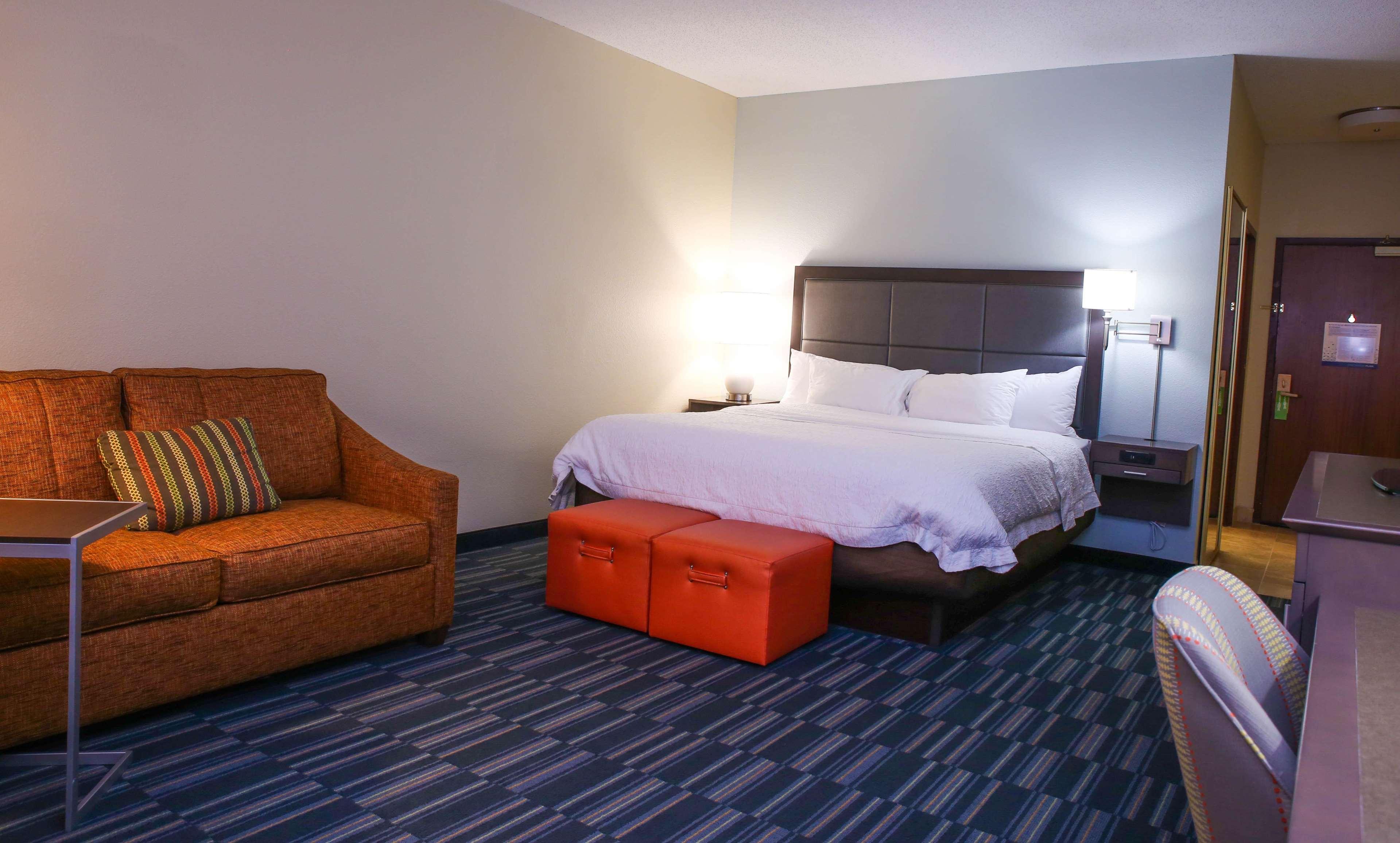 Hotel Hampton