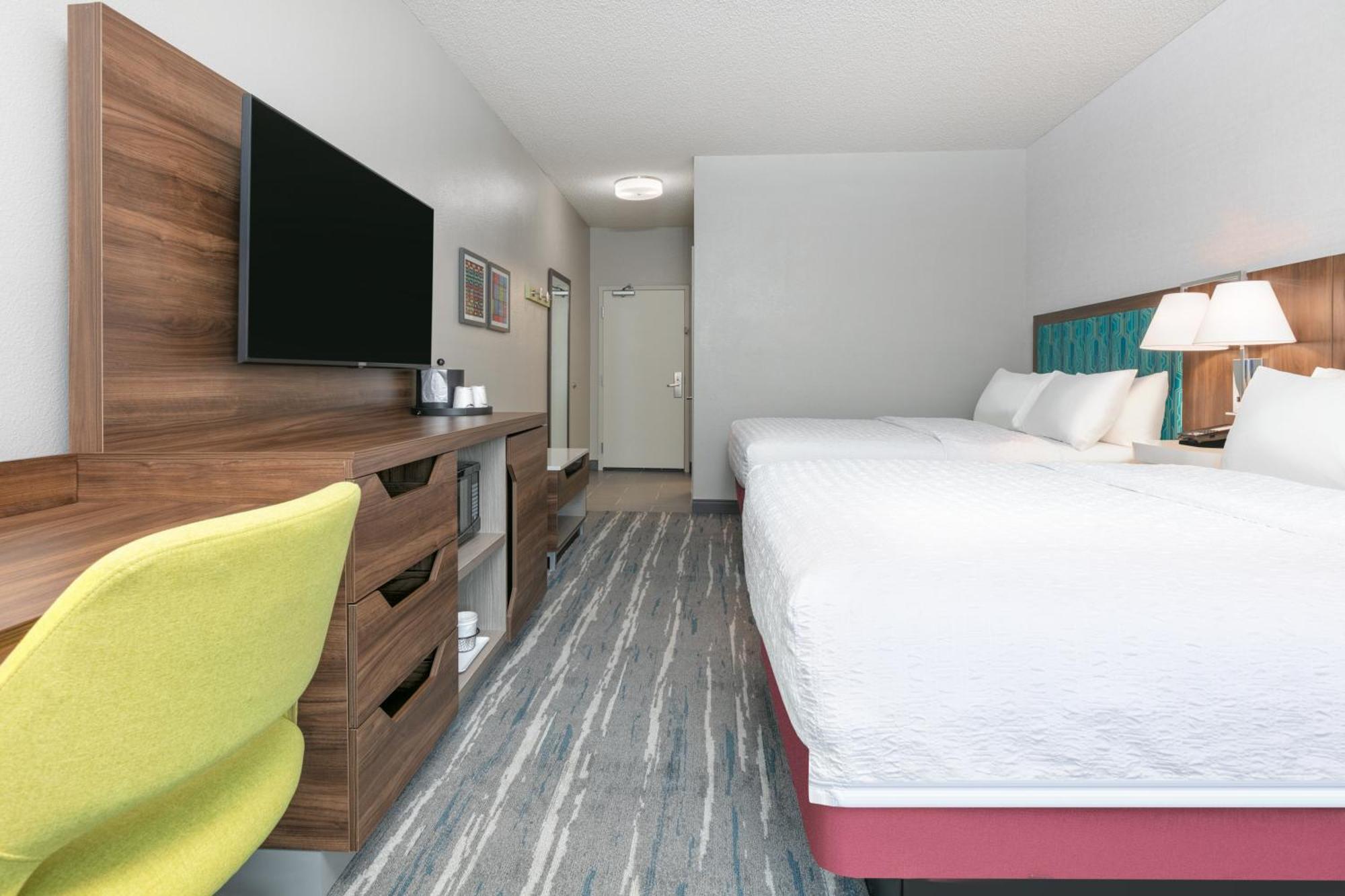 Hampton Hotel